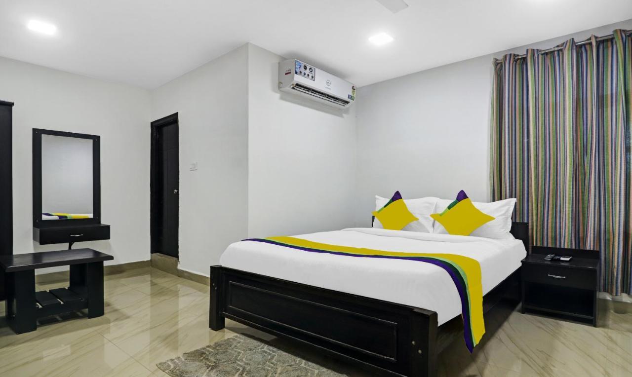 Itsy By Treebo - Lg Grand Inn Hyderabad Exterior photo